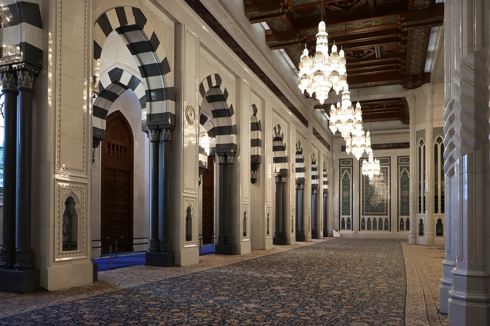 Arched corridor of the Sultan Qaboos Grand Mosque